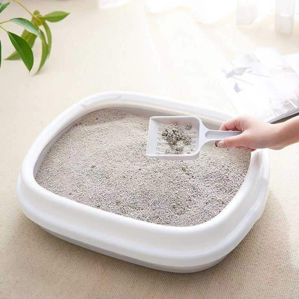 Semi-Closed Cat Litter Box with Scoop – Easy Clean