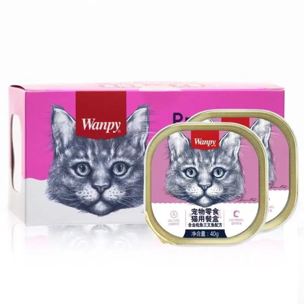 Wanpy Pet Snack Cat Meal Box contains tuna and salmon ingredients.